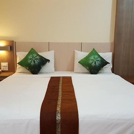 Kaen Nakorn Hotel コーンケーン エクステリア 写真