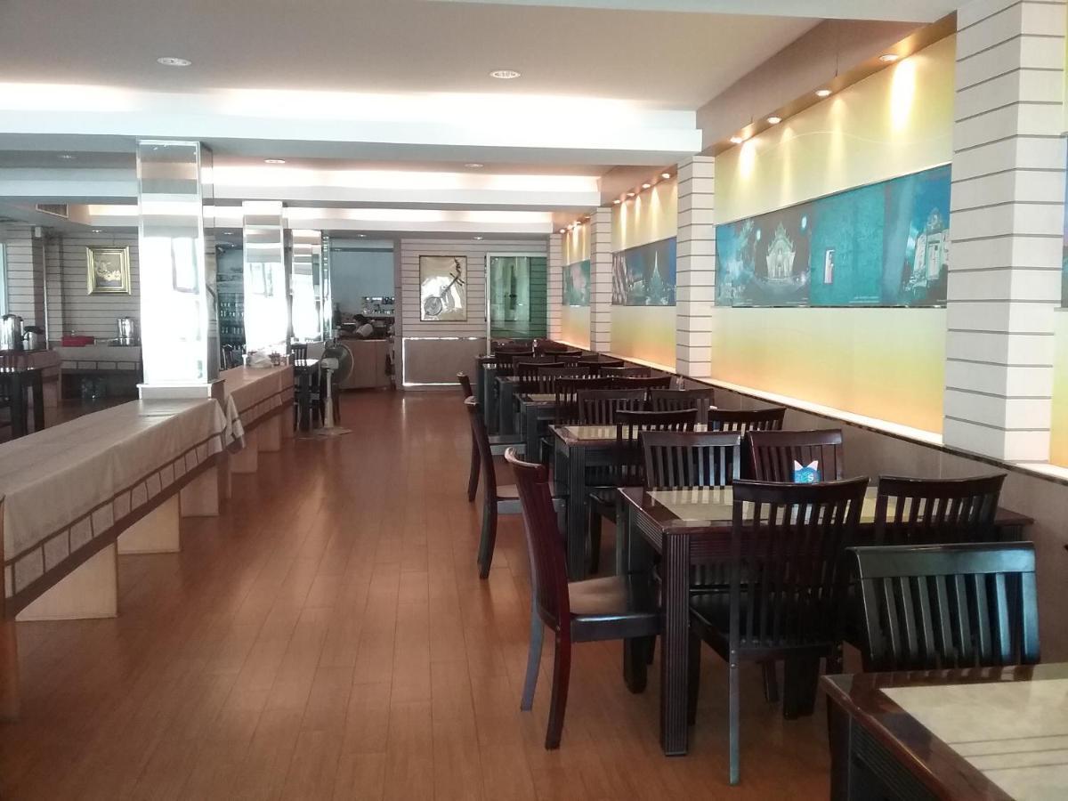 Kaen Nakorn Hotel コーンケーン エクステリア 写真